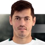 L. Cáceres Photo