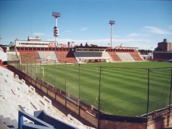 Estadio 15 de Abril Estadio