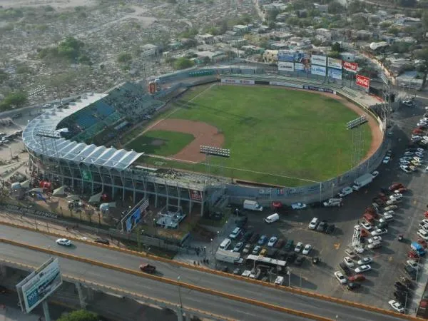 Estadio Adolfo López Mateos Estadio