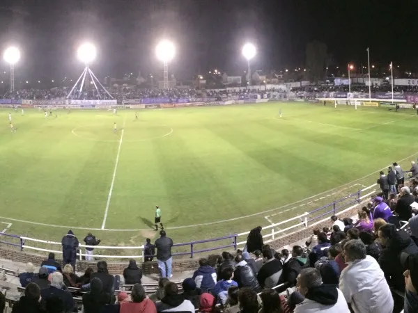 Estadio El Coliseo de Mitre y Puccini Estadio
