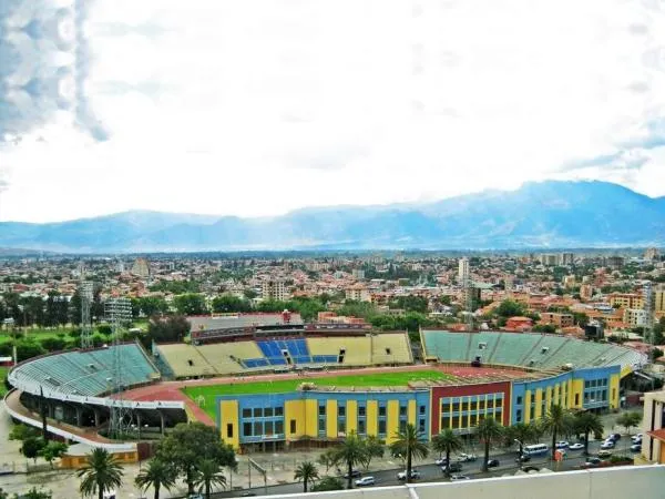 Estadio Félix Capriles Estadio