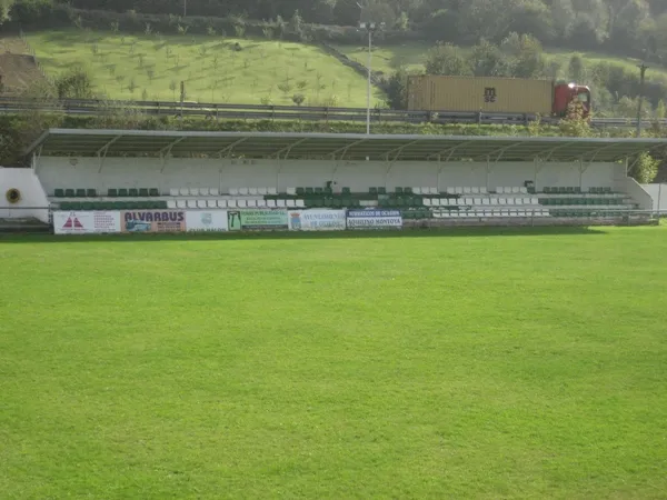 Estadio Municipal de Fumea Estadio
