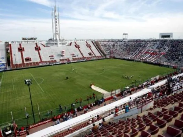 Estadio Tomás Adolfo Ducó Estadio