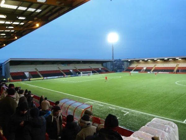 Excelsior Stadium Estadio