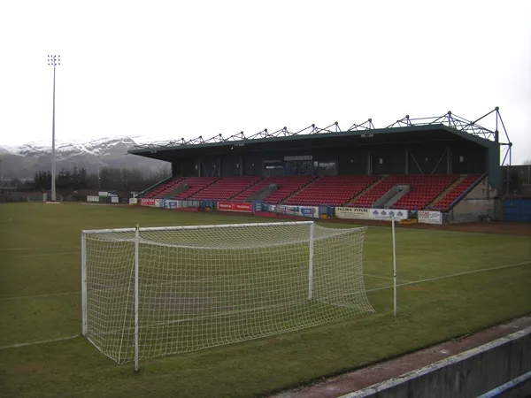 Forthbank Stadium Estadio