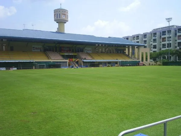 Jurong East Stadium Estadio