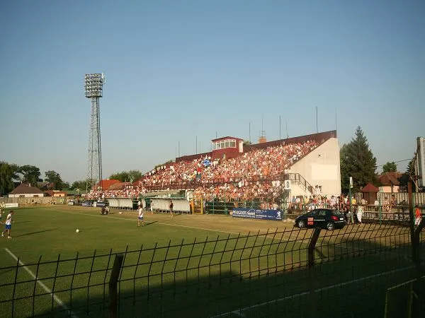 Révész Géza utcai stadion Estadio
