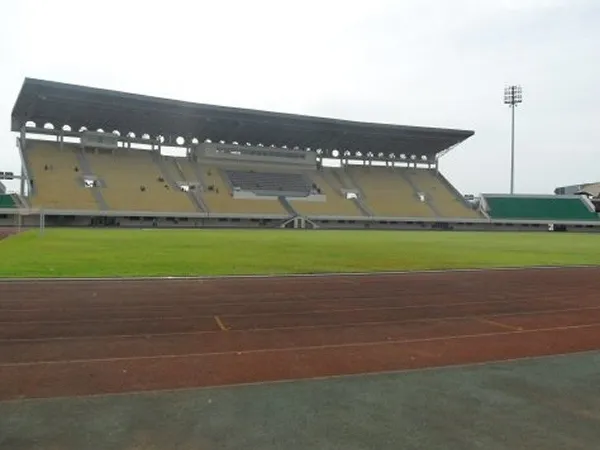 Stade Barthélemy Boganda Estadio