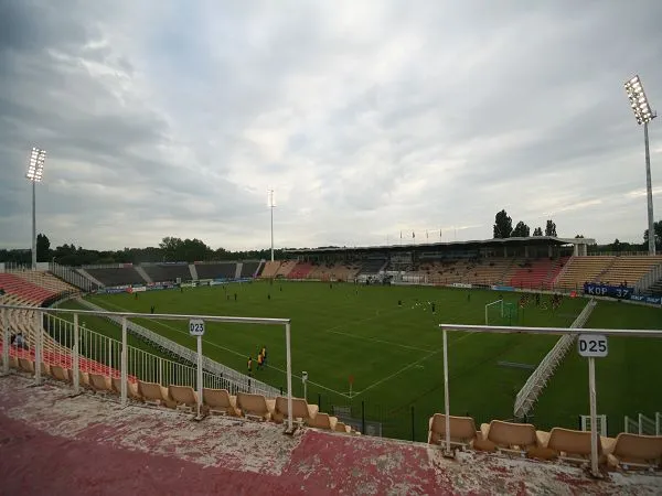 Stade de la Vallée du Cher Estadio