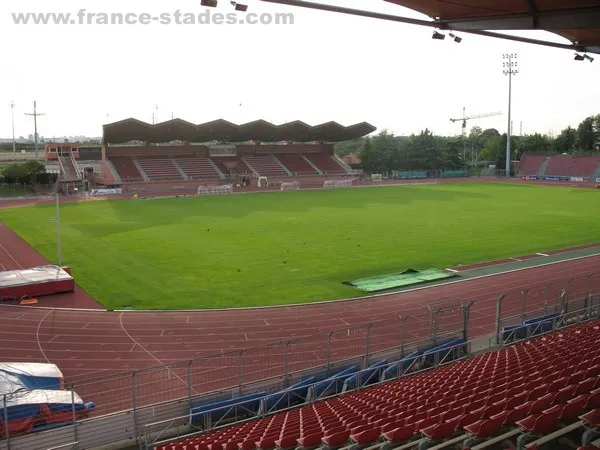 Stade Dominique Duvauchelle Estadio