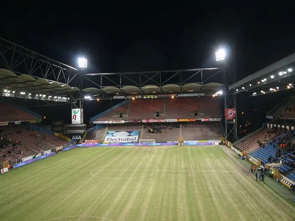 Stade du Pays de Charleroi Estadio