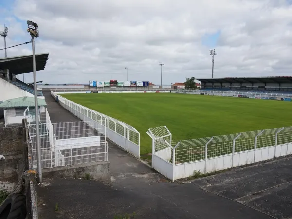 Stade Lebon Estadio