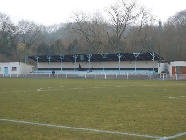 Stade Nicolas Coupé Estadio