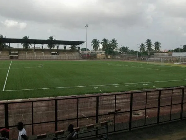 Stade Robert Champroux Estadio