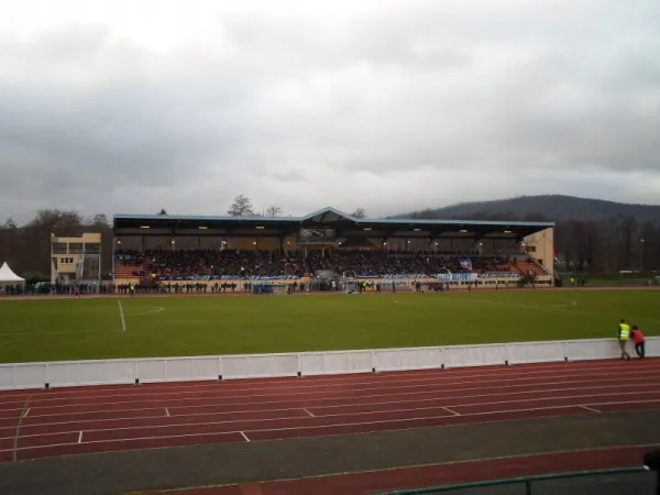 Stade Roger-Serzian Estadio
