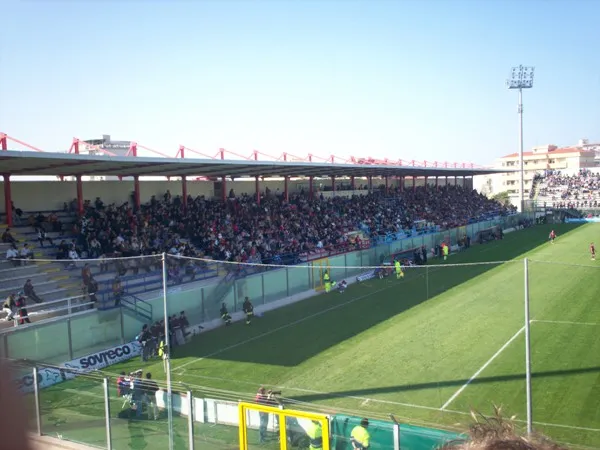 Stadio Ezio Scida Estadio