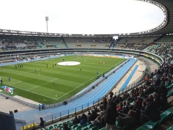 Stadio Marc'Antonio Bentegodi Estadio