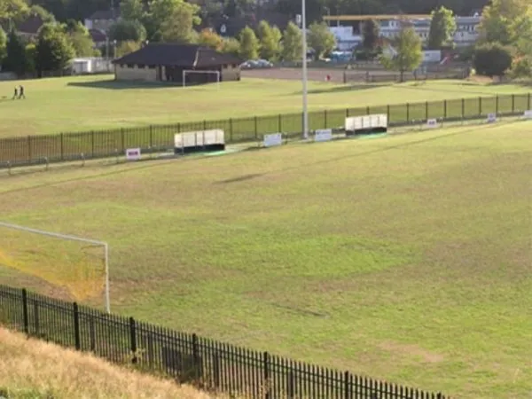 The Bourne Stadium Estadio
