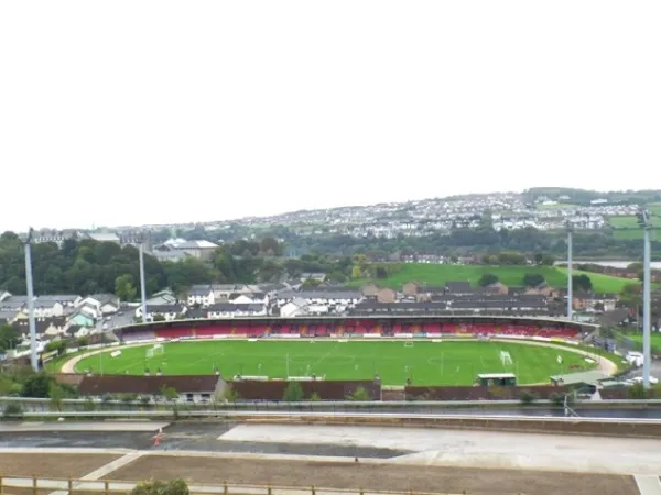 The Ryan McBride Brandywell Stadium Estadio