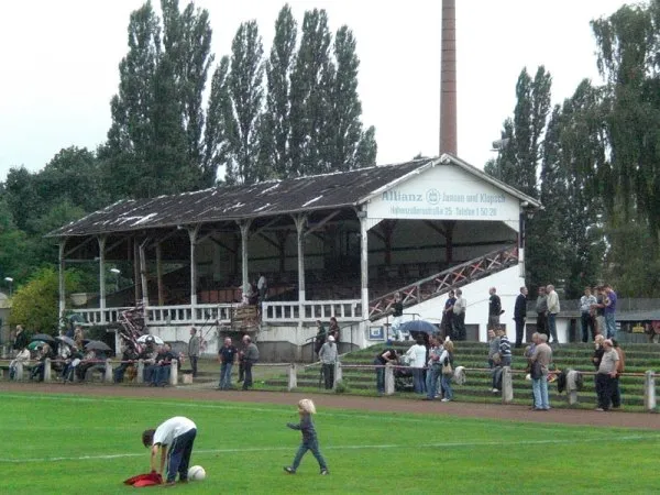 Westkampfbahn